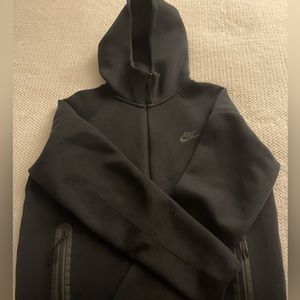 Men’s black Nike tech zip up hoodie